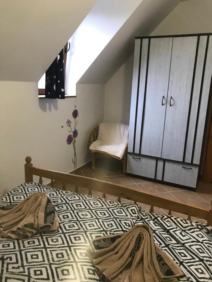 Erdey Apartman Barcs Bagian luar foto
